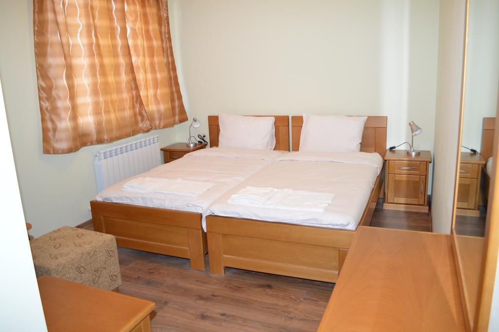 De-Yan Guest House Oreshak  Værelse billede